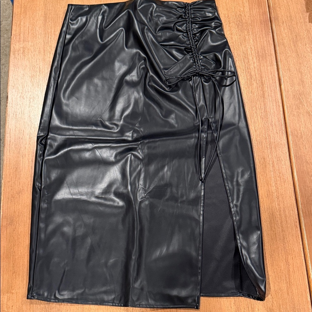 Elegant Black Faux Leather Skirt